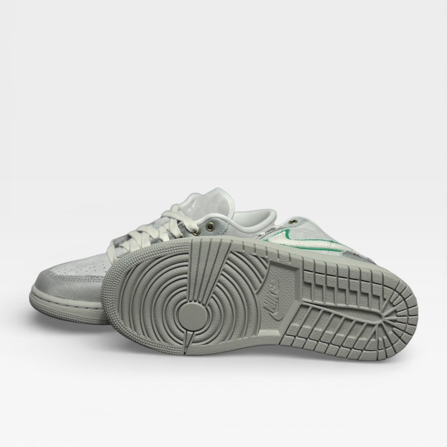 Nike Jordan Air 1 Low SE Distressed Light Smoke Grey