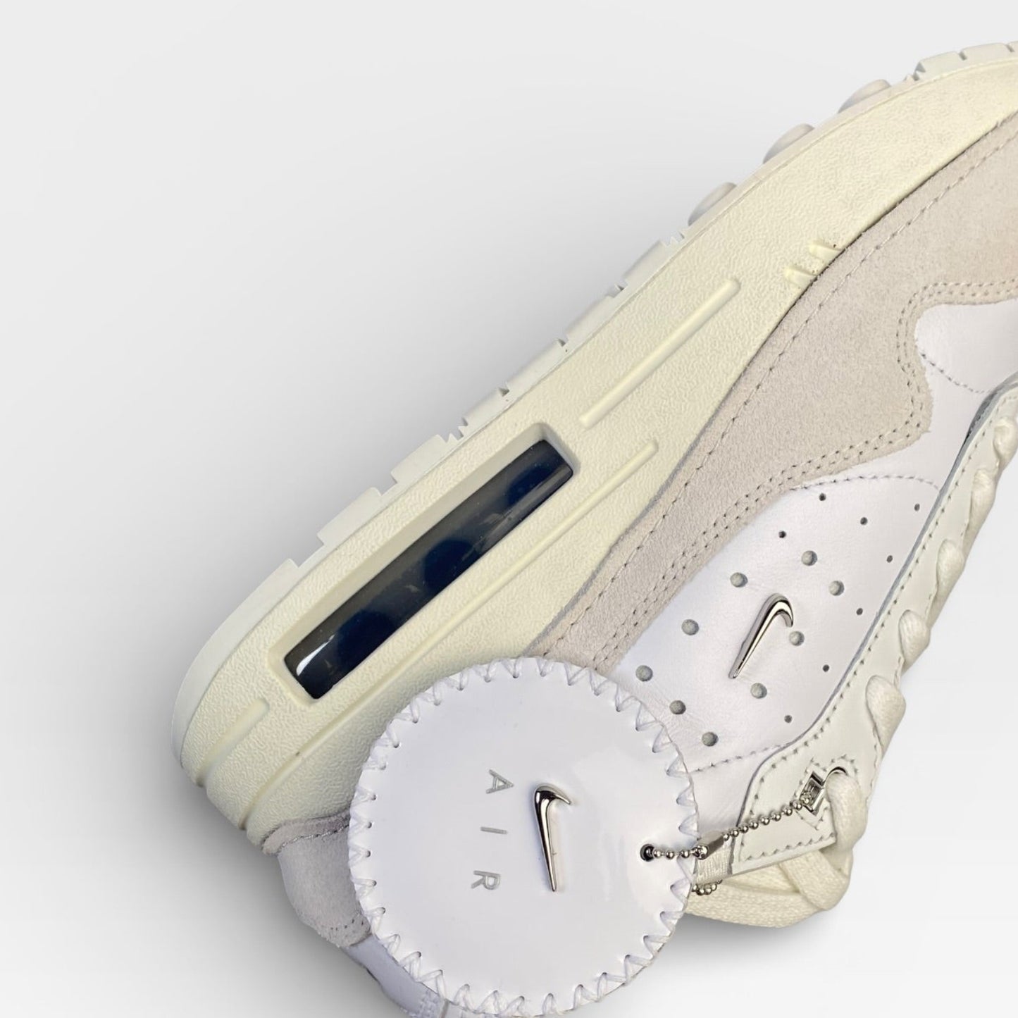 Nike X Jacquemus Air Max 1 Weiß