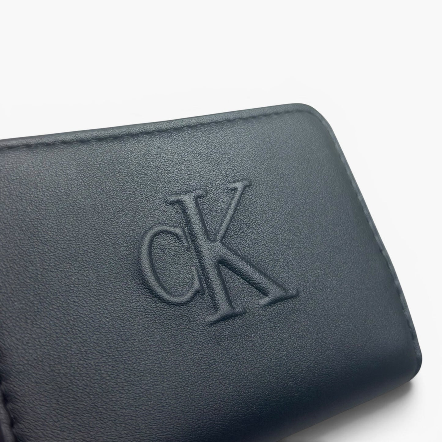Calvin Klein Jeans Geldbörse Sculpted Med Flap Zip Around LV04K1004G Schwarz