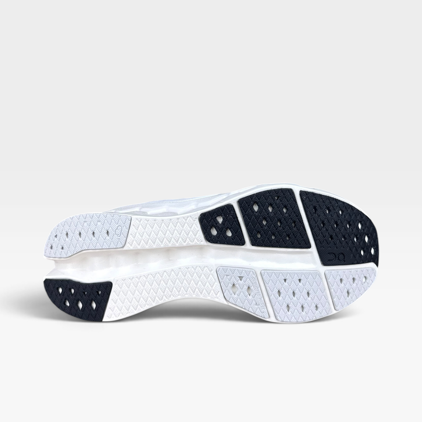 On Cloudsurfer 2 Ivory Damen Schuhe