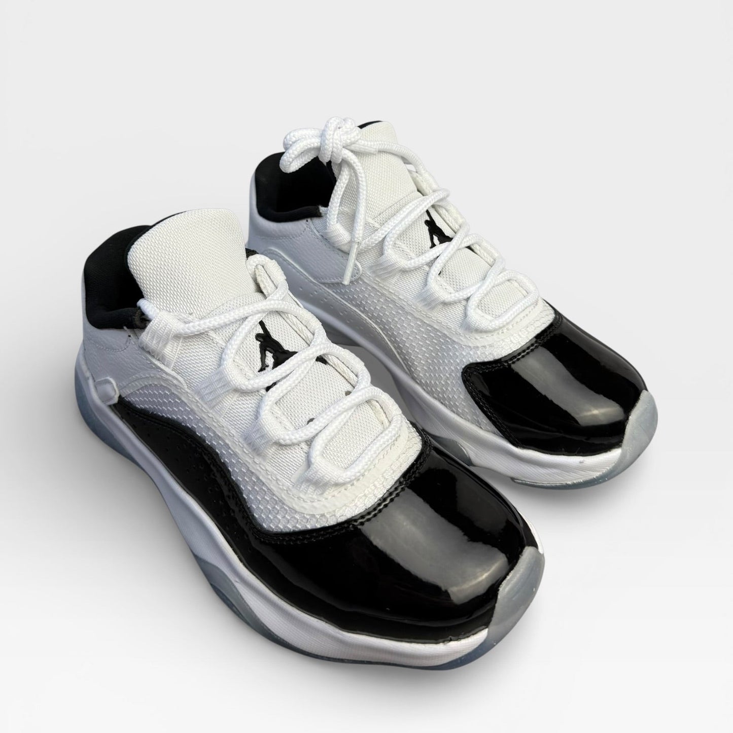 Air Jordan 11 CMFT Low GS Concord
