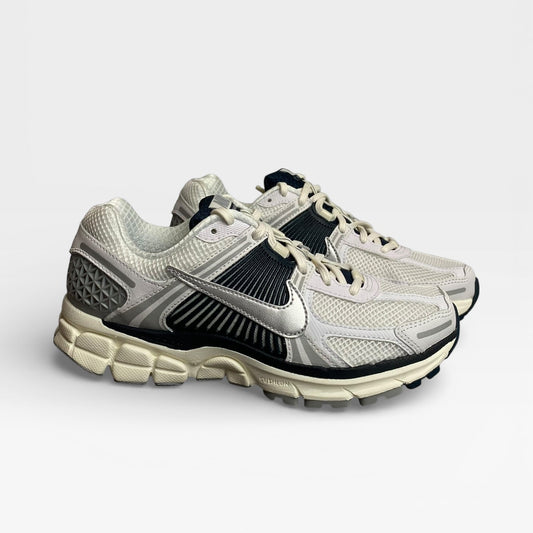 Nike Zoom Vomero 5 White Armory Navy